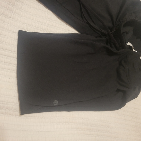 Lululemon Soft Jersey Classic-Fit Mid-Rise Jogger.Size 2 black - Picture 4 of 5